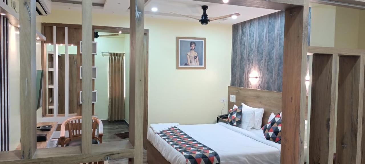 Forest Transit Hotel Coimbatore Esterno foto